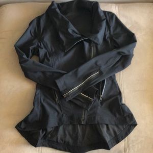 LuluLemon Light Weight Jacket